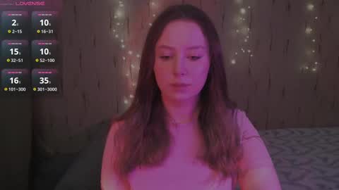 Snapshot of miranadevl chatting on February 16, 2025, 11:26 pm Kira online show from February 16, 2025, 11:26 pm