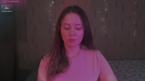 Snapshot of miranadevl chatting on February 17, 2025, 7:53 pm Kira online show from February 17, 2025, 7:53 pm