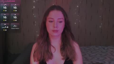 Snapshot of miranadevl chatting on February 19, 2025, 9:14 pm Kira online show from February 19, 2025, 9:14 pm