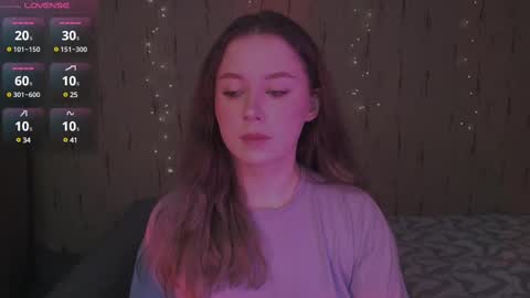 Snapshot of miranadevl chatting on March 1, 2025, 4:47 am Kira online show from March 1, 2025, 4:47 am