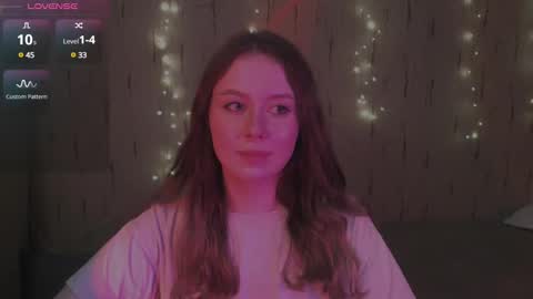 Snapshot of miranadevl chatting on March 7, 2025, 4:00 pm Kira online show from March 7, 2025, 4:00 pm