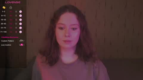 Snapshot of miranadevl chatting on September 21, 2025, 10:11 pm Kira online show from September 21, 2025, 10:11 pm