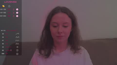 Snapshot of miranadevl chatting on October 17, 2025, 2:30 pm Kira online show from October 17, 2025, 2:30 pm