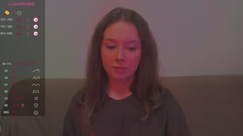 Snapshot of miranadevl chatting on October 24, 2025, 2:02 pm Kira online show from October 24, 2025, 2:02 pm