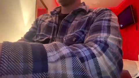 Snapshot of miranda4i20m chatting on February 3, 2026, 9:20 pm Miranda4i20 online show from February 3, 2026, 9:20 pm