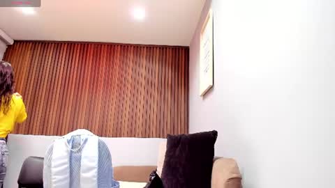 Snapshot of miranda_doll_ chatting on June 27, 2026, 11:59 am online show from June 27, 2026, 11:59 am