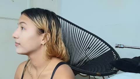 Snapshot of miranda_villa chatting on October 14, 2025, 1:12 pm Miranda online show from October 14, 2025, 1:12 pm