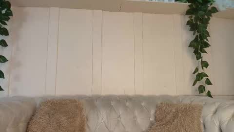 Snapshot of miranda_villa chatting on January 7, 2026, 12:40 pm Miranda online show from January 7, 2026, 12:40 pm