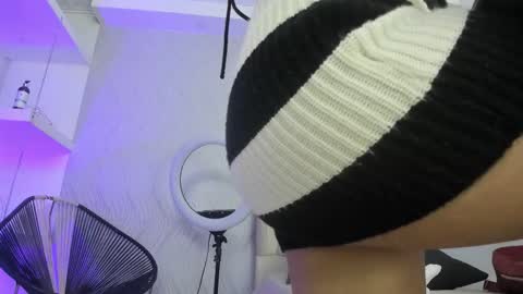 Snapshot of miranda_villa chatting on January 9, 2026, 12:08 pm Miranda online show from January 9, 2026, 12:08 pm