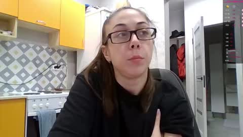 MIRANDA online show from November 13, 2025, 2:49 pm