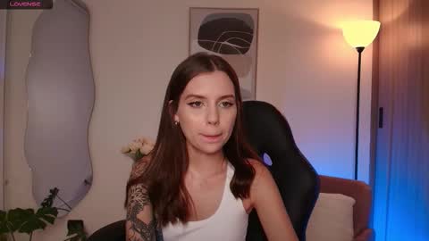 Snapshot of mirandashaw chatting on February 23, 2026, 12:41 am Miranda Shaw online show from February 23, 2026, 12:41 am