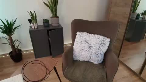 Mirela online show from March 16, 2026, 5:44 am