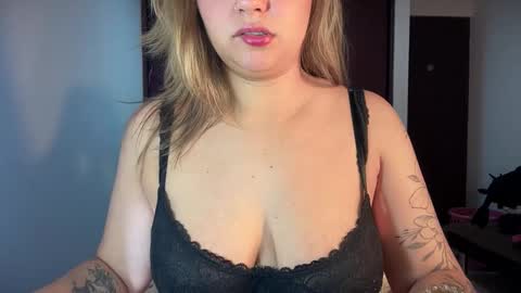 mirilinda online show from October 28, 2025, 2:59 am