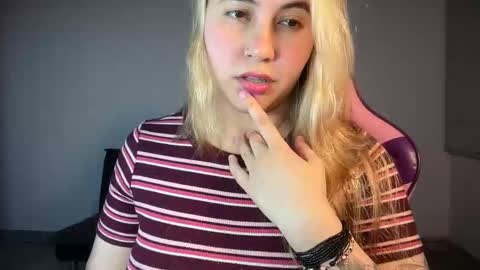 mirilinda online show from February 17, 2026, 3:03 am