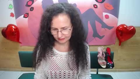 Miroslava Happi online show from October 13, 2025, 5:29 am