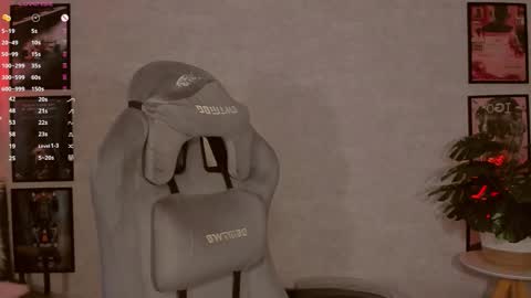 Snapshot of miroslava_lime chatting on February 24, 2026, 5:49 am Miroslava online show from February 24, 2026, 5:49 am