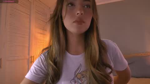 Eliza online show from November 10, 2025, 5:28 am