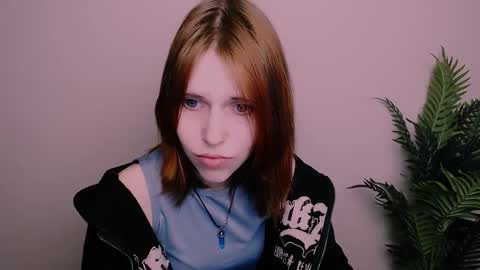 misaki_chan_ online show from February 12, 2026, 11:00 pm