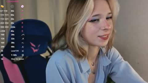 misekiii online show from October 23, 2025, 7:12 pm