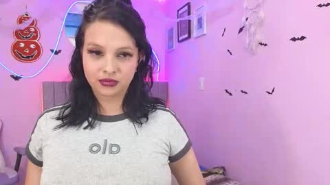 misofialeal online show from October 30, 2025, 6:41 pm