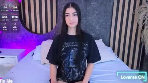 Snapshot of miss10_antonella chatting on November 7, 2025, 12:16 pm Antonella online show from November 7, 2025, 12:16 pm