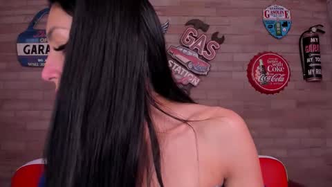 Evangeline online show from December 2, 2025, 2:06 am