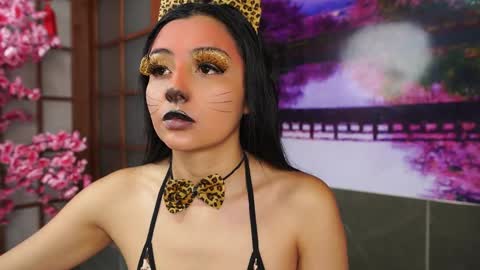 Anastisia online show from October 31, 2025, 11:00 am