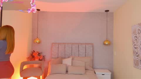 Snapshot of miss__carrot chatting on May 21, 2026, 12:23 pm Miss Carrot online show from May 21, 2026, 12:23 pm