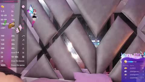 Snapshot of miss__lola chatting on February 18, 2025, 11:52 pm Soy lola online show from February 18, 2025, 11:52 pm