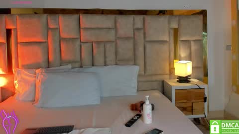 Miss Abigail  online show from March 30, 2026, 12:28 pm