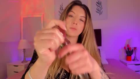 Snapshot of miss_amanda_ chatting on February 9, 2026, 12:42 pm Amanda Reyes online show from February 9, 2026, 12:42 pm