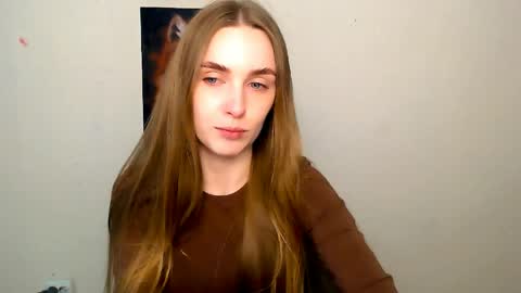 Angelina online show from April 18, 2026, 7:01 am