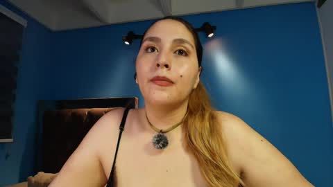 Snapshot of miss_anny18 chatting on May 6, 2026, 4:30 am Anny online show from May 6, 2026, 4:30 am
