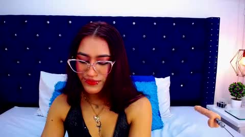 miss_ariss online show from October 25, 2025, 5:26 am