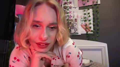 Snapshot of miss_barbie1 chatting on June 9, 2026, 5:13 pm Anya online show from June 9, 2026, 5:13 pm