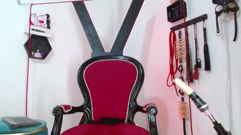 miss_bdsm_hot online show from September 25, 2025, 2:54 pm