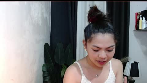 Briella online show from April 4, 2026, 1:41 pm