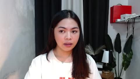 Briella online show from May 20, 2026, 4:57 pm