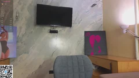 Sandy online show from November 26, 2025, 12:33 am