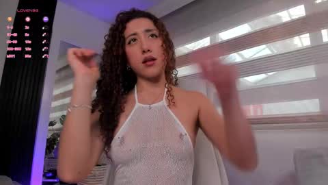 Snapshot of miss_catalinaa chatting on October 20, 2025, 11:43 am Catalina online show from October 20, 2025, 11:43 am