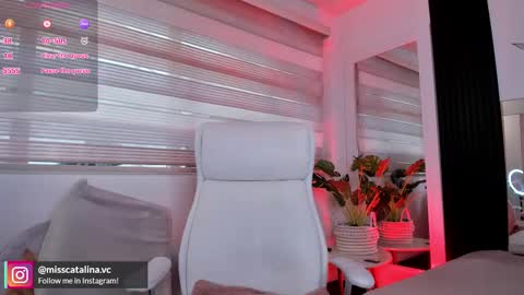 Snapshot of miss_catalinaa chatting on December 1, 2025, 11:48 am Catalina online show from December 1, 2025, 11:48 am