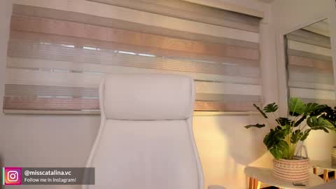 Snapshot of miss_catalinaa chatting on January 14, 2026, 11:49 am Catalina online show from January 14, 2026, 11:49 am