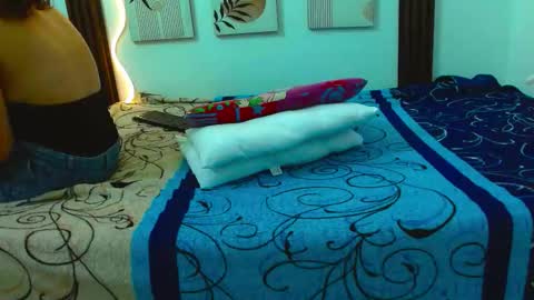 Merie online show from March 1, 2026, 9:50 pm