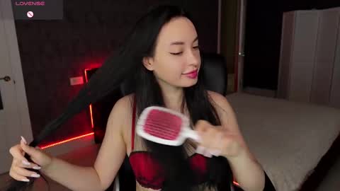 Elia online show from March 10, 2025, 4:35 pm