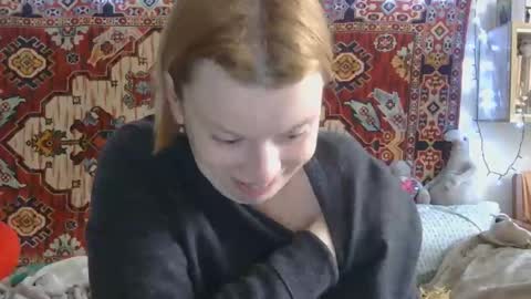 Snapshot of miss_elistia_ chatting on April 30, 2026, 11:05 am Elis online show from April 30, 2026, 11:05 am