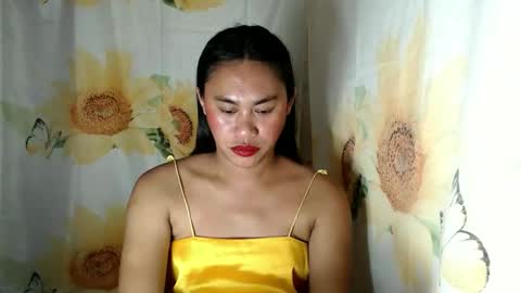 Snapshot of miss_eva2025 chatting on April 23, 2026, 12:29 pm Eva online show from April 23, 2026, 12:29 pm