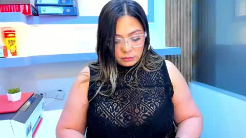 Snapshot of miss_horney chatting on February 20, 2026, 1:55 pm miss_horney online show from February 20, 2026, 1:55 pm