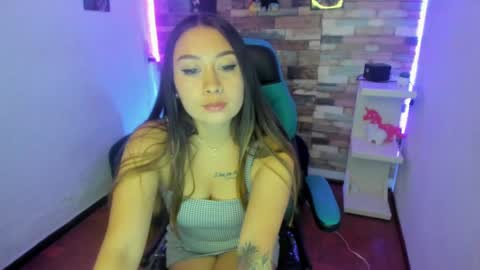 Isabella online show from January 30, 2025, 12:27 pm