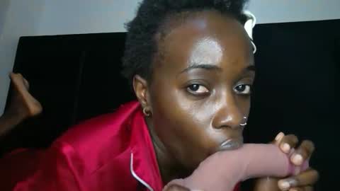 SensuElle  WHAT I DONT SHOW HERE... YOULL ONLY SEE IN PRIVATE  online show from February 10, 2026, 9:30 pm