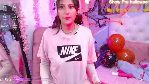 Snapshot of miss_jhelenaa_ chatting on October 17, 2025, 11:40 pm miss_jhelenaa_ online show from October 17, 2025, 11:40 pm